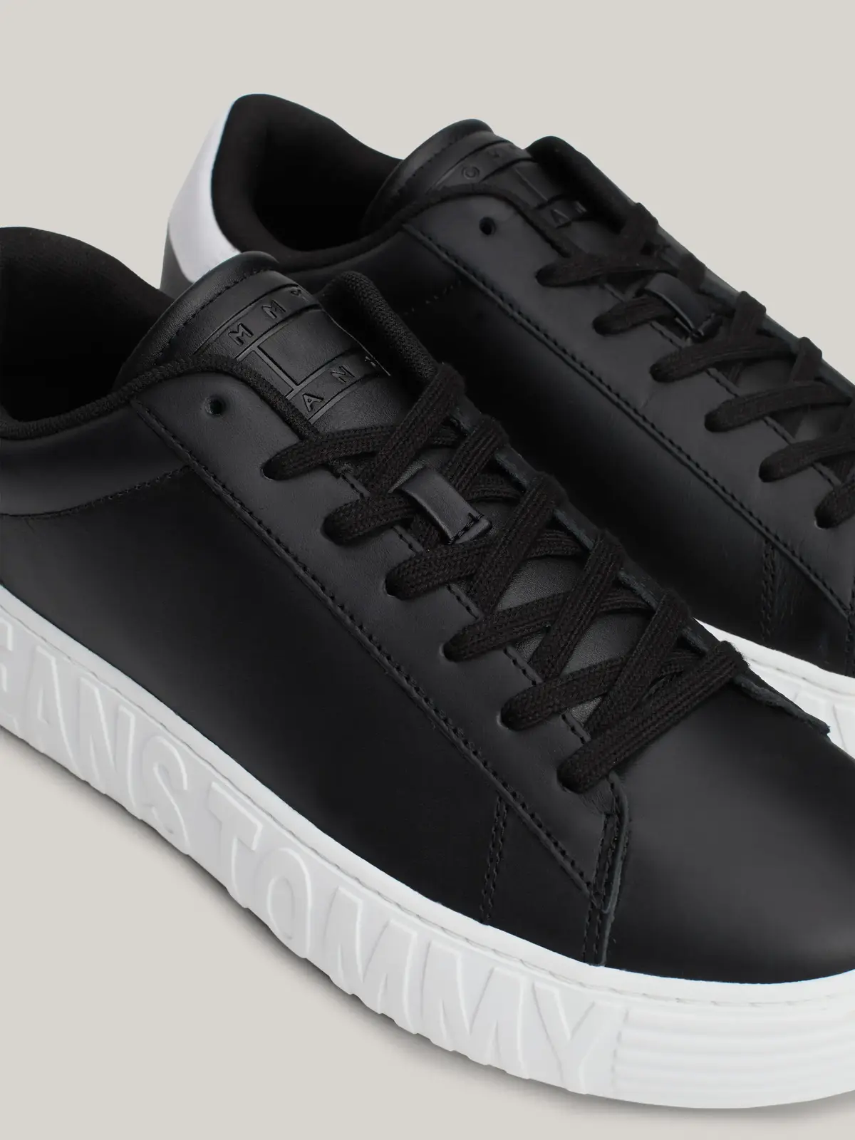 Tommy Hilfiger (NEW) TOMMY JEANS OU, BDS Siyah Erkek Spor Ayakkabı & Sneaker