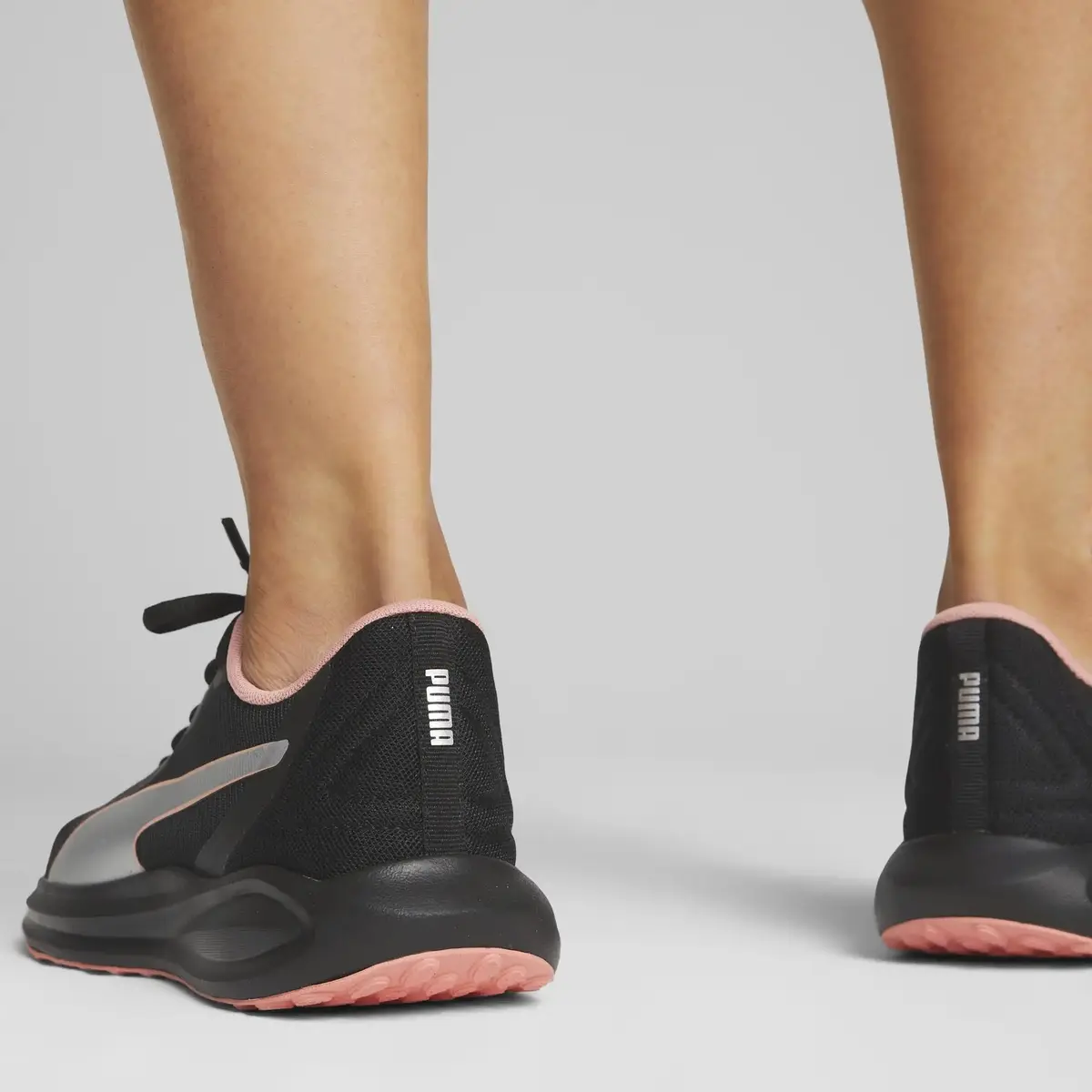 Puma Twitch Runner Siyah Kadın Yürüyüş Ve Koşu Ayakkabısı