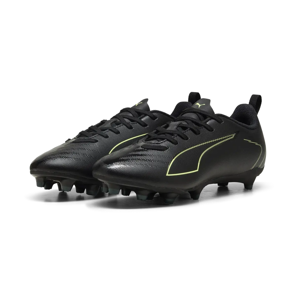 Puma ULTRA 6 PLAY FG/AG Jr Siyah Erkek Çocuk Krampon