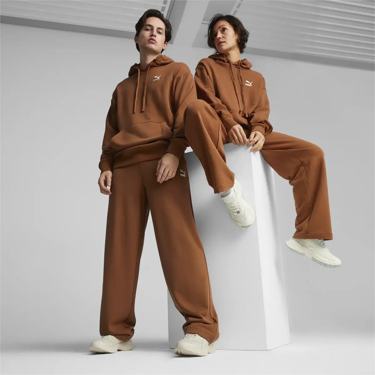 Puma BETTER CLASSICS Relaxed Hoodie TR Kahverengi Erkek Sweatshirt