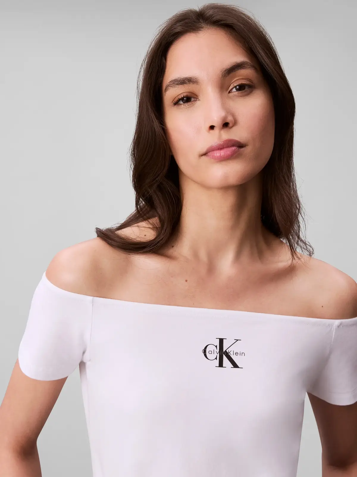 MONOGRAM OFF SHOULDE, YAA