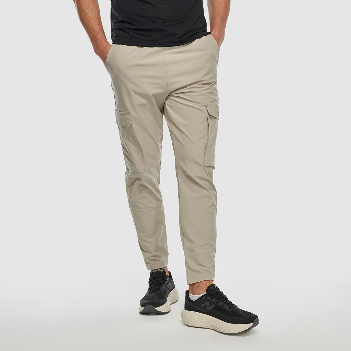 New Balance MNP3423 Erkek Bej Eşofman Altı