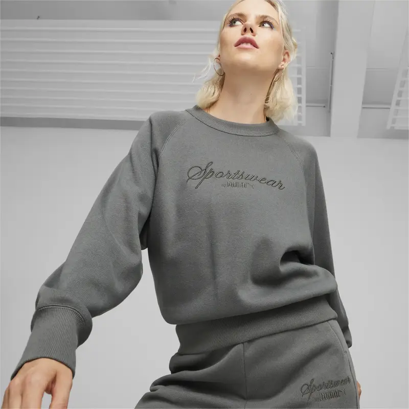 Puma CLASSICS+ Relaxed Crew Gri Kadın Sweatshirt