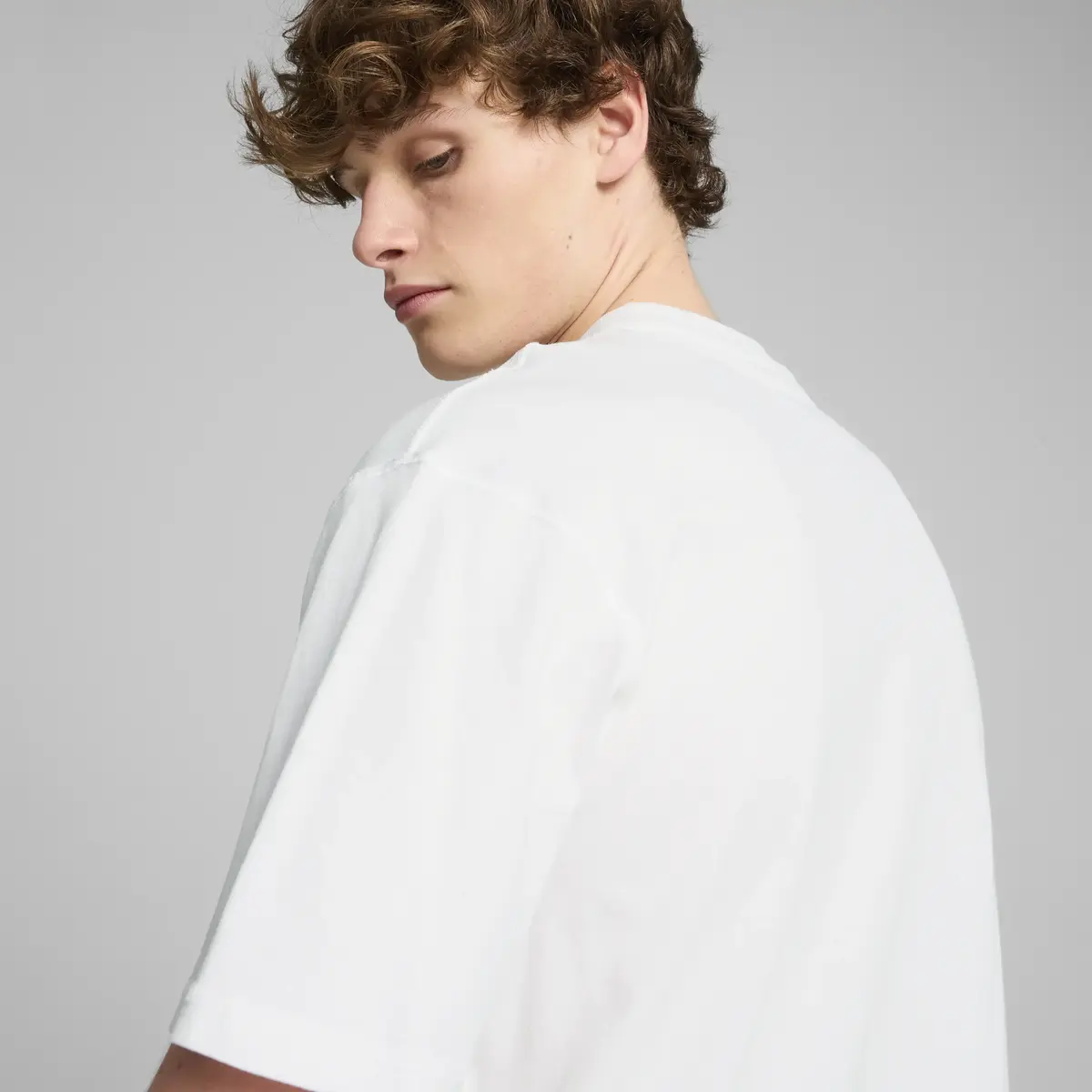 Puma Pivot Unisex Tee 2.0 Beyaz Erkek Tişört