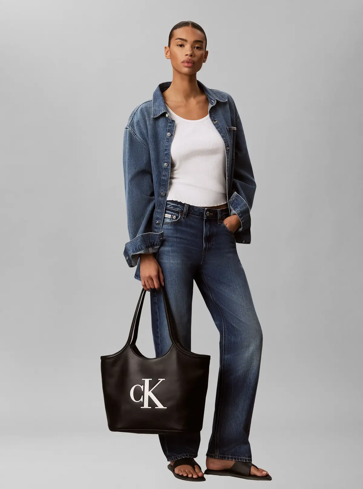 BOLD CK SHOPPER, 3L2