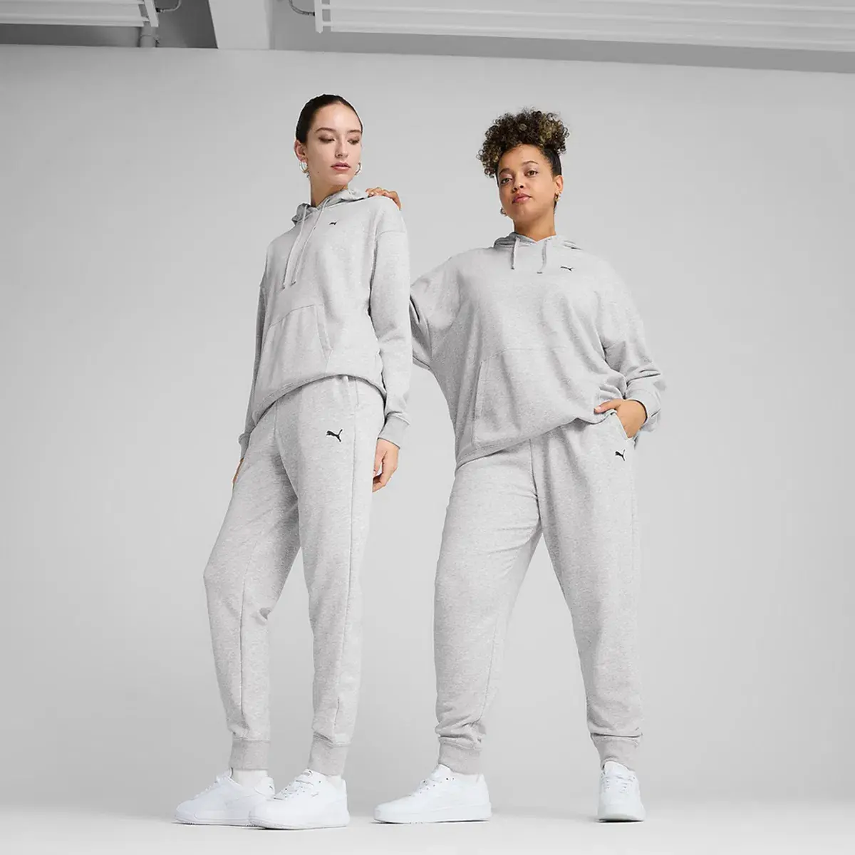 Puma ESS Sweatpants Gri Kadın Eşofman Altı