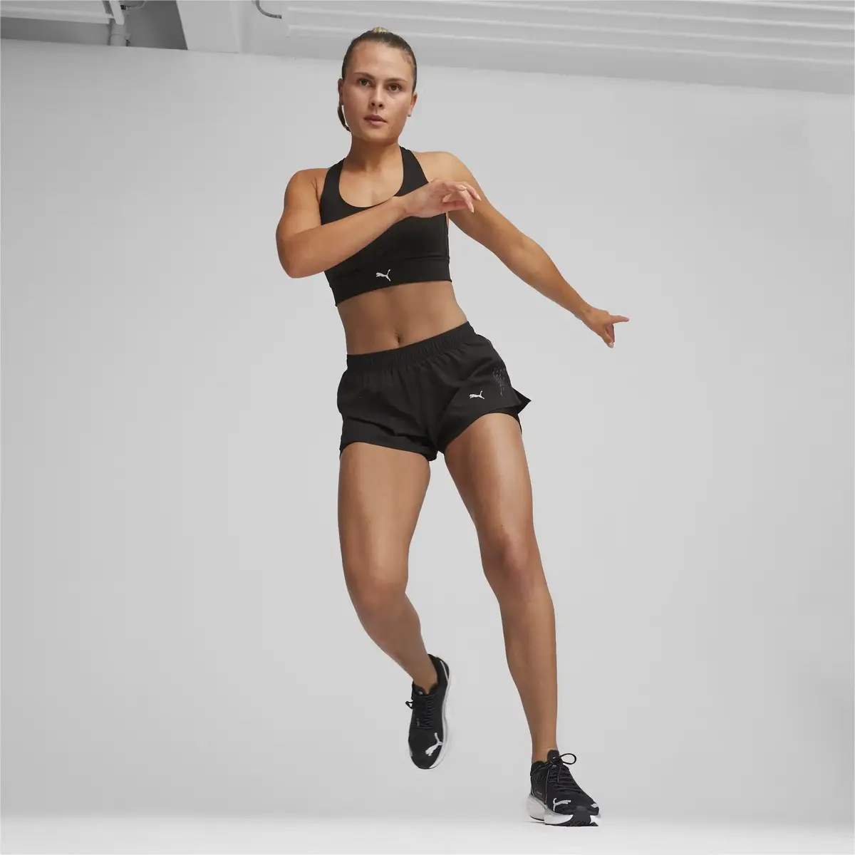 Puma Velocity NITRO 3 Wn Siyah Kadın Yürüyüş ve Koşu Ayakkabısı