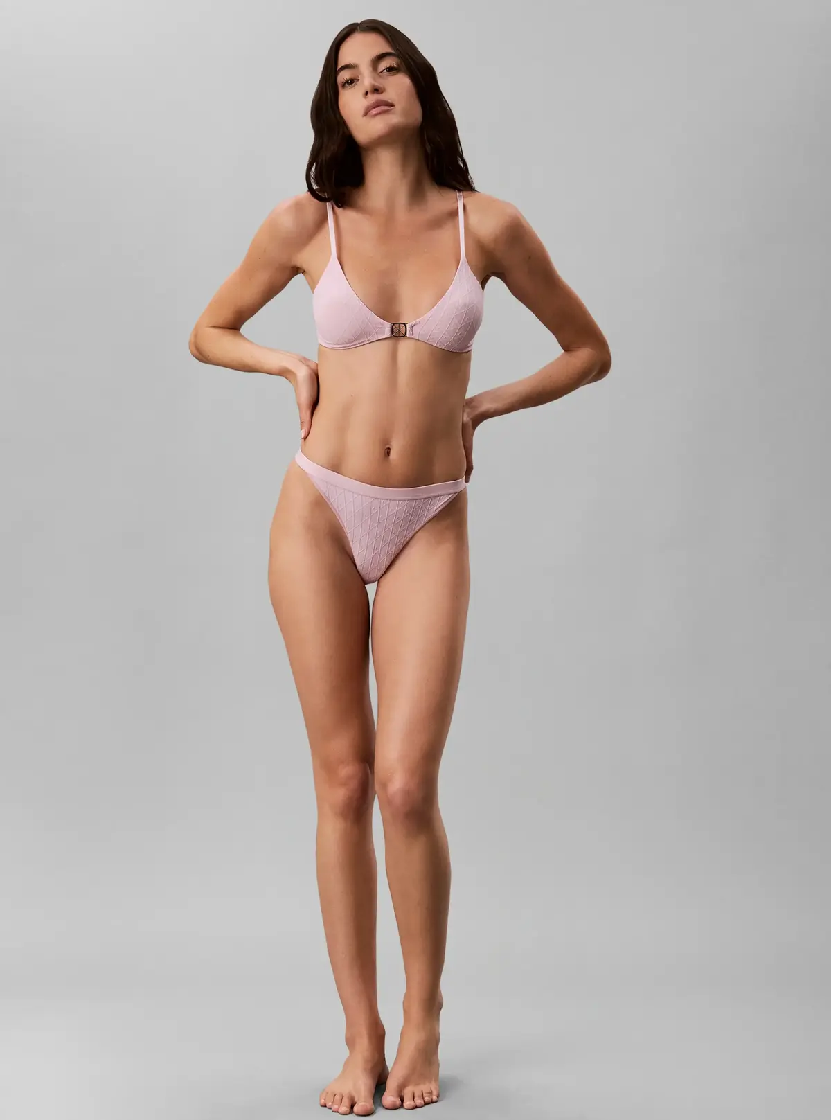 UNLINED TRIANGLE, MSD