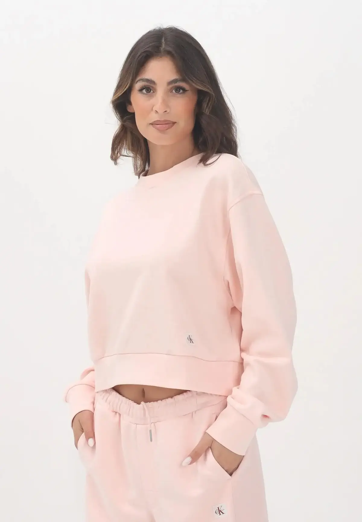 Calvin Klein A - CROPPED BADGE LOGO SWEATSHIR Pembe Kadın Sweatshirt Calvin Klein A - CROPPED BADGE LOGO SWEATSHIR Pembe Kadın Sweatshirt