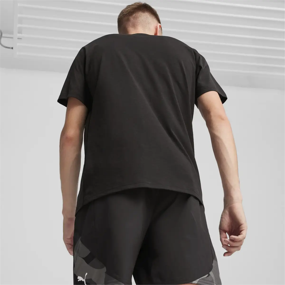 Puma MEN’S GRAPHIC RUN SLOGAN TEE Q1 Siyah Erkek T-Shirt
