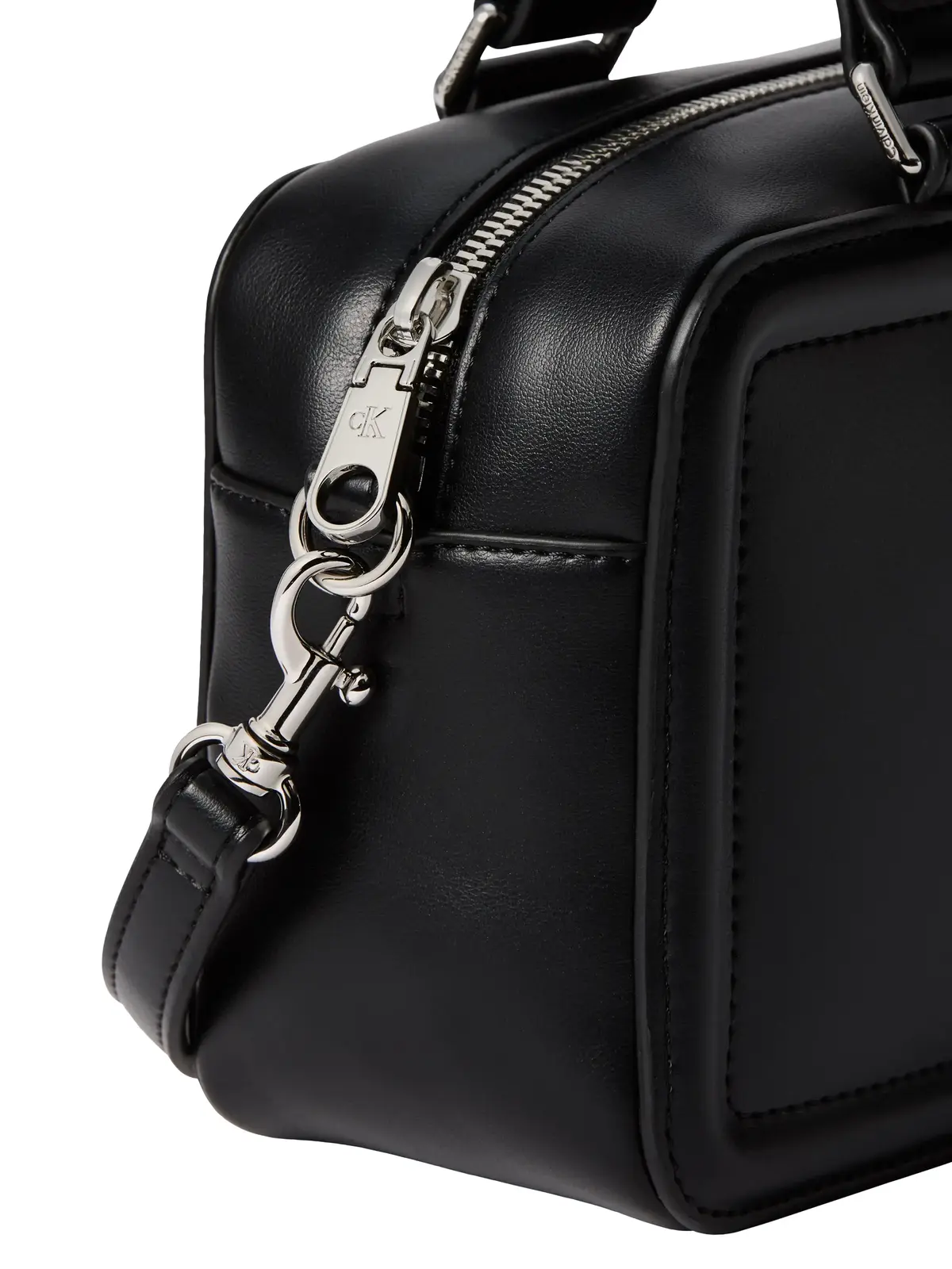 Calvin Klein BOLD CK BAULETTO CRO Siyah Kadın Çapraz Çanta