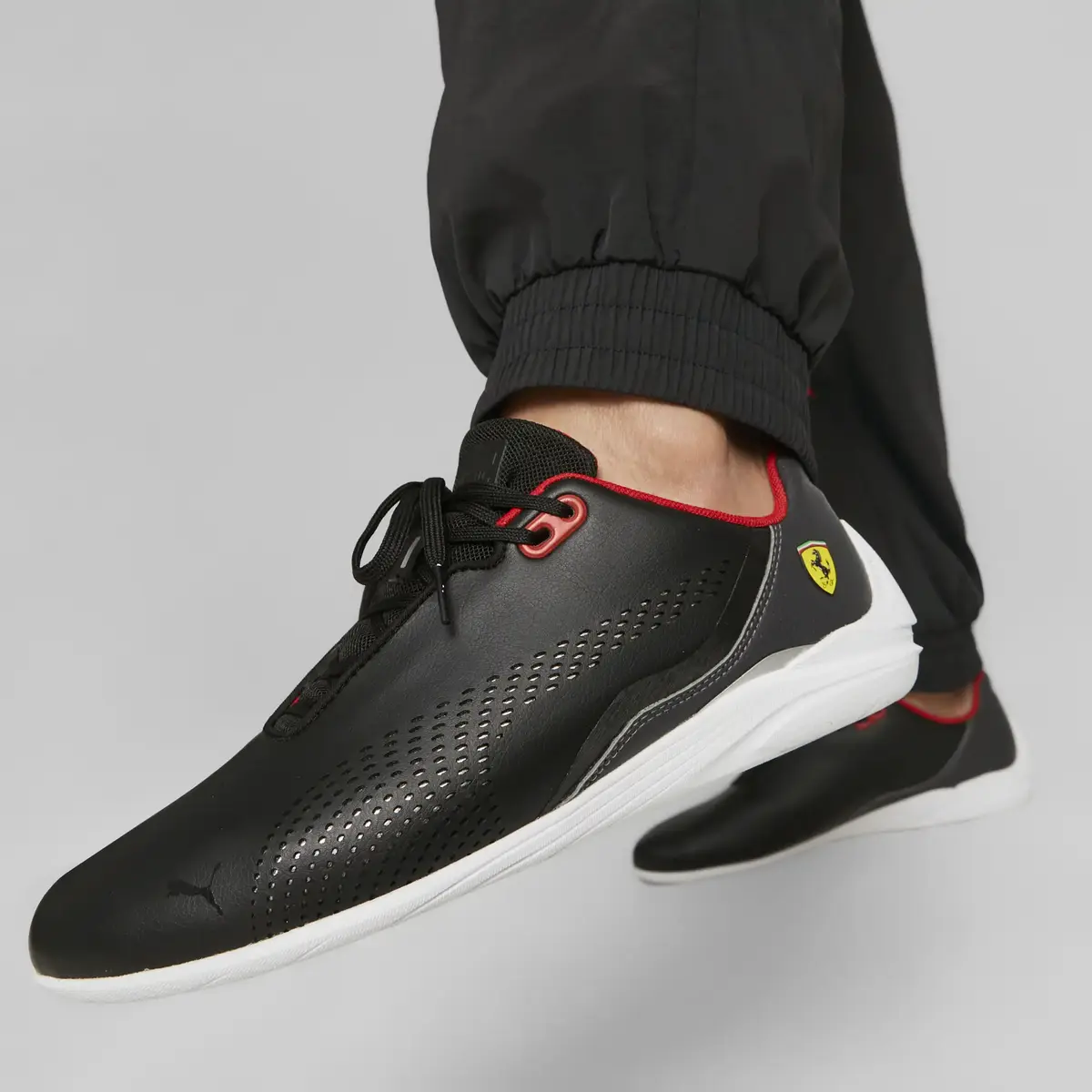 Puma Ferrari Drift Cat Decima PUMA Black-PUMA Siyah Erkek Spor Ayakkabı