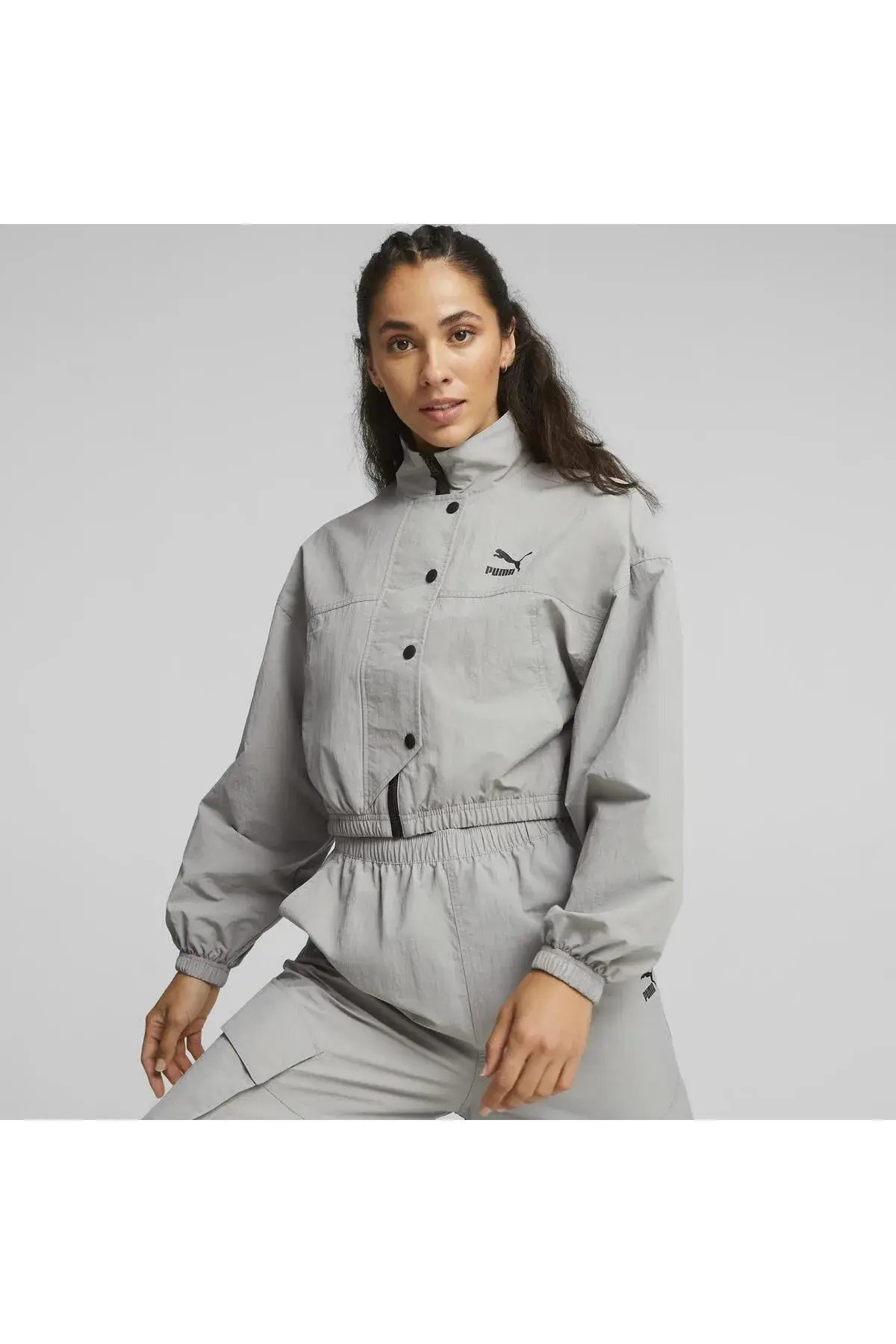 Puma DARE TO Cropped Woven Jacket Gri Kadın Fermuarlı Sweatshirt