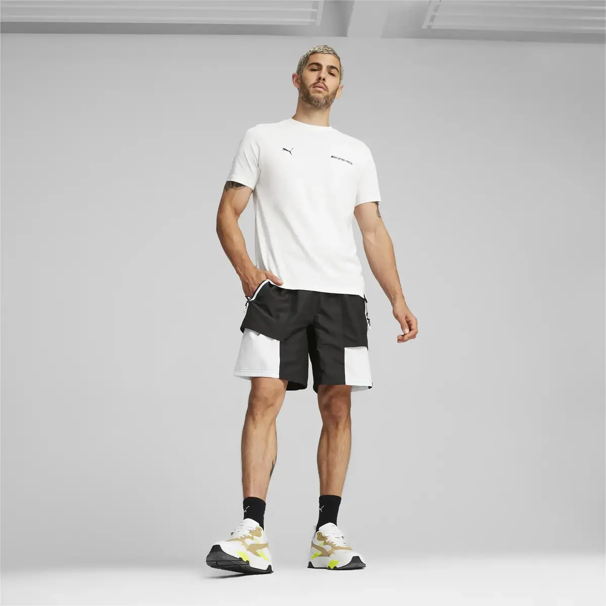 Puma AMG Graphic Tee Beyaz Erkek T-Shirt