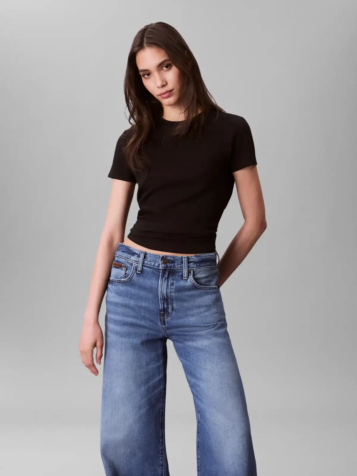 Calvin Klein SS SUPIMA CREWNECK, UB1 Siyah Kadın T-Shirt