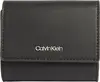 Calvin Klein CK MUST TRIFOLD XS Kadın Siyah Cüzdan