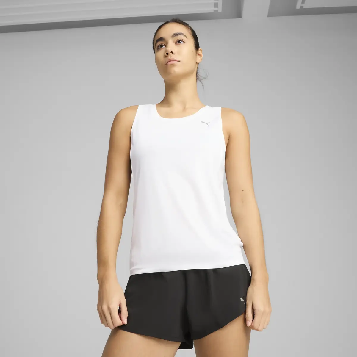 Puma W RUN VELOCITY TANK (POLY) Beyaz Kadın T-Shirt & Polo