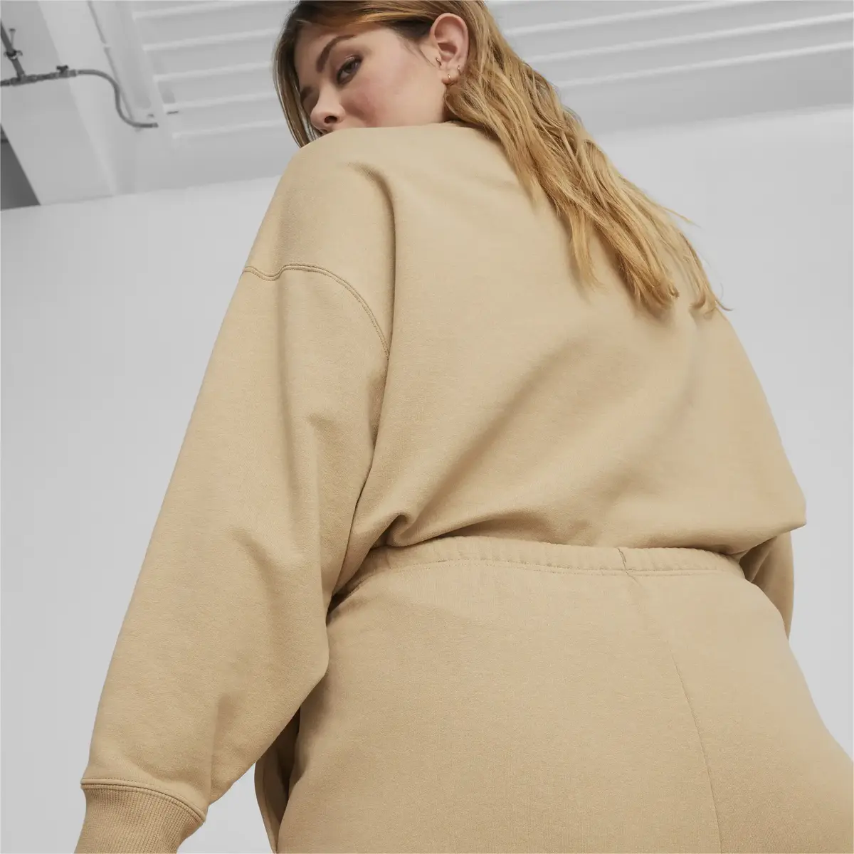 Puma BETTER CLASSICS Sweatpants Bej Kadın Eşofman Altı