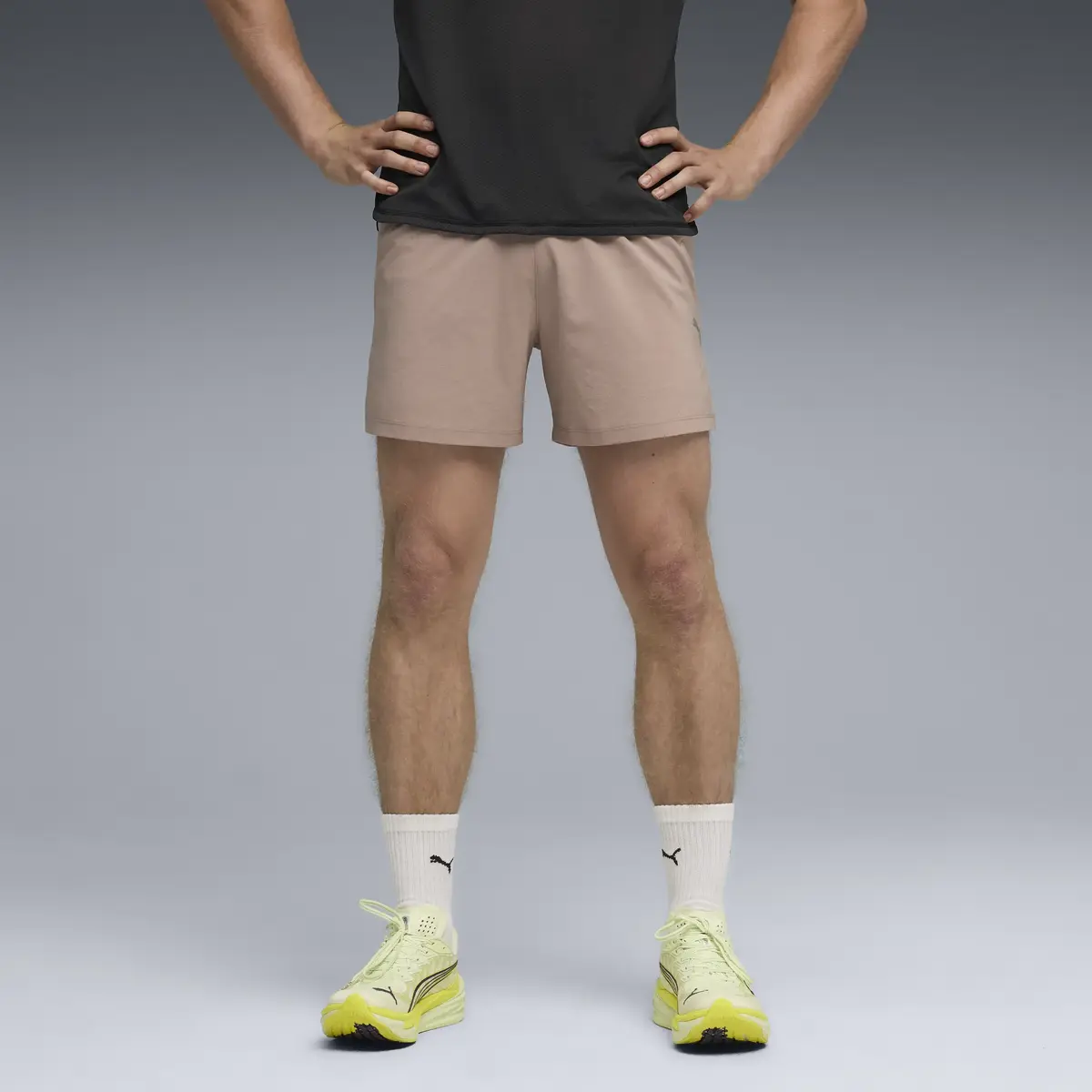 PUMA M DREAMRUN 5" DryCELL Short Bej Erkek Şort