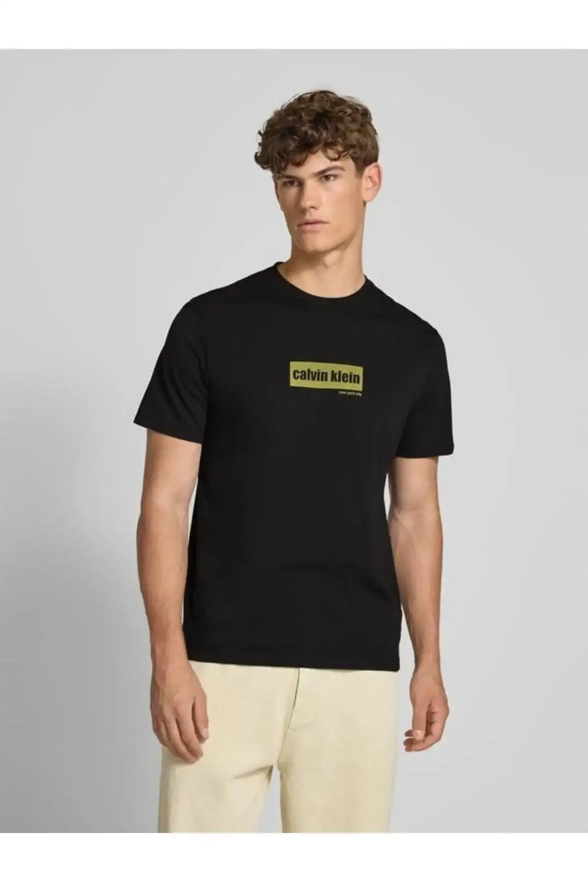 Calvin Klein SS 30s EU CALVIN LINE BOGO GRAPH Siyah Erkek Tişört Calvin Klein SS 30s EU CALVIN LINE BOGO GRAPH Siyah Erkek Tişört