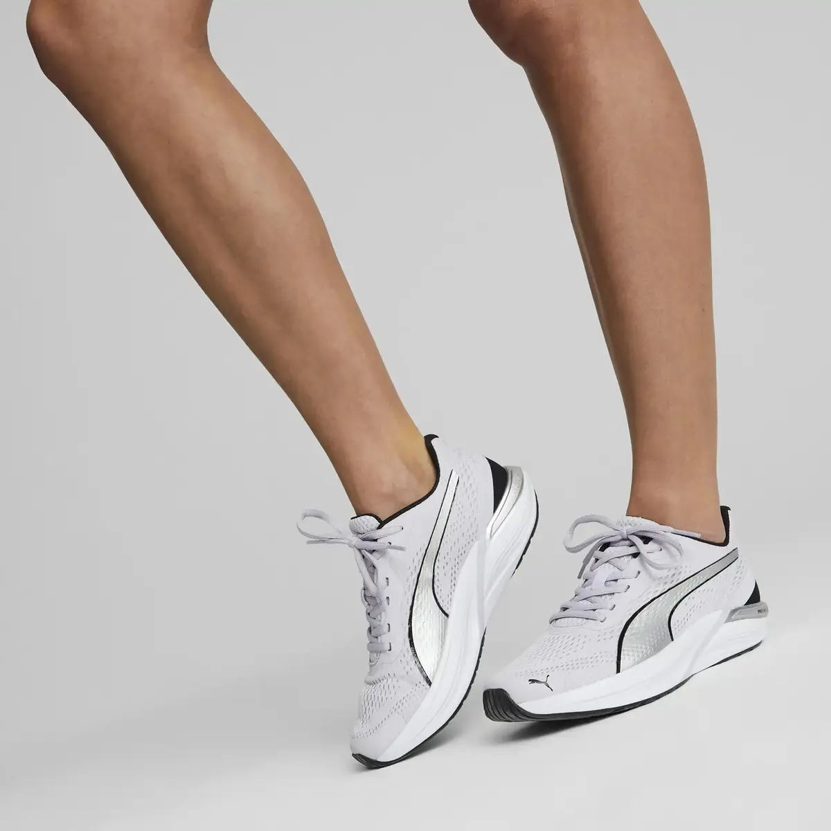 Puma Felline Profoam Femme Beyaz Kadın Yürüyüş ve Koşu Ayakkabısı