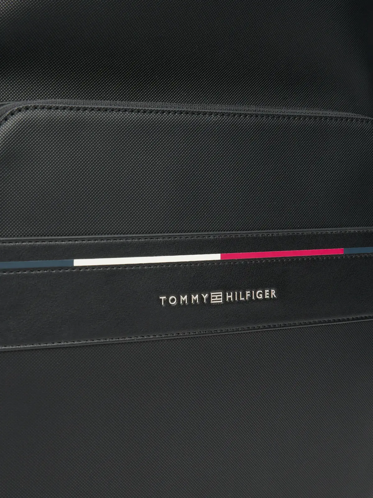 Tommy Hilfiger TH FOUNDATION BACKPA, BDS Siyah Erkek Çanta & Cüzdan