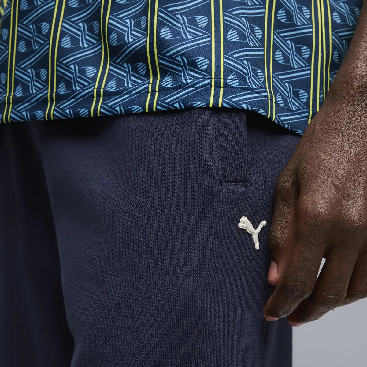 Puma SELECT Essentials Shorts Lacivert Erkek Şort