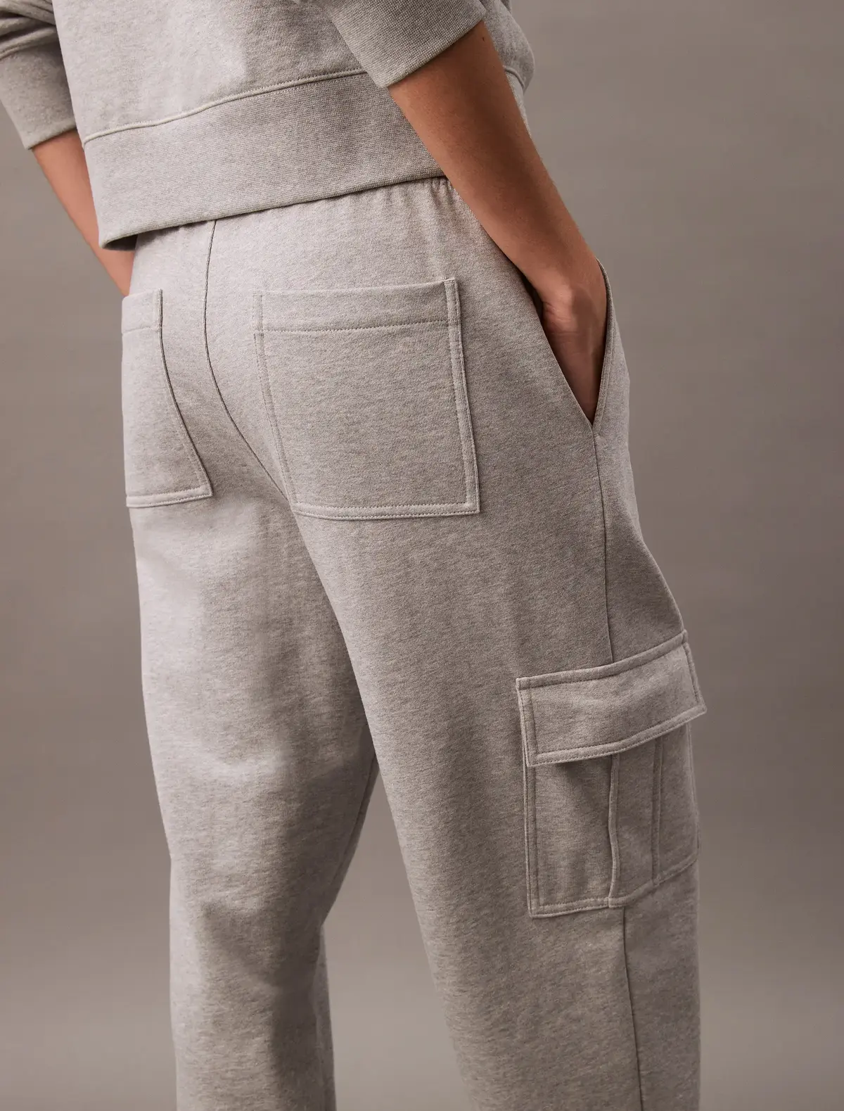 Calvin Klein ARCHIVE LOGO F/T CAR, P79 Gri Kadın Eşofman Altı