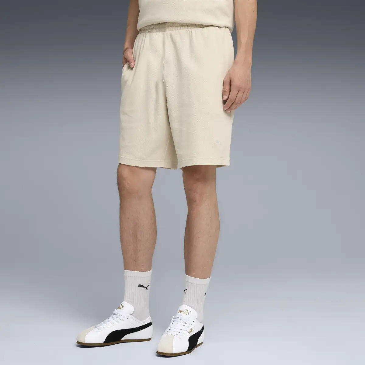 Puma ESS ELEVATED Relaxed Shorts Krem Erkek Şort