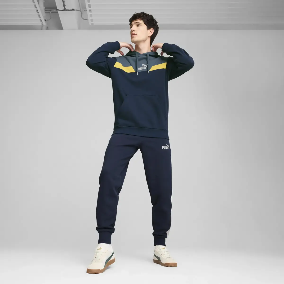 PUMA POWER Colorblock Hoodie FL Siyah Erkek Hoodie