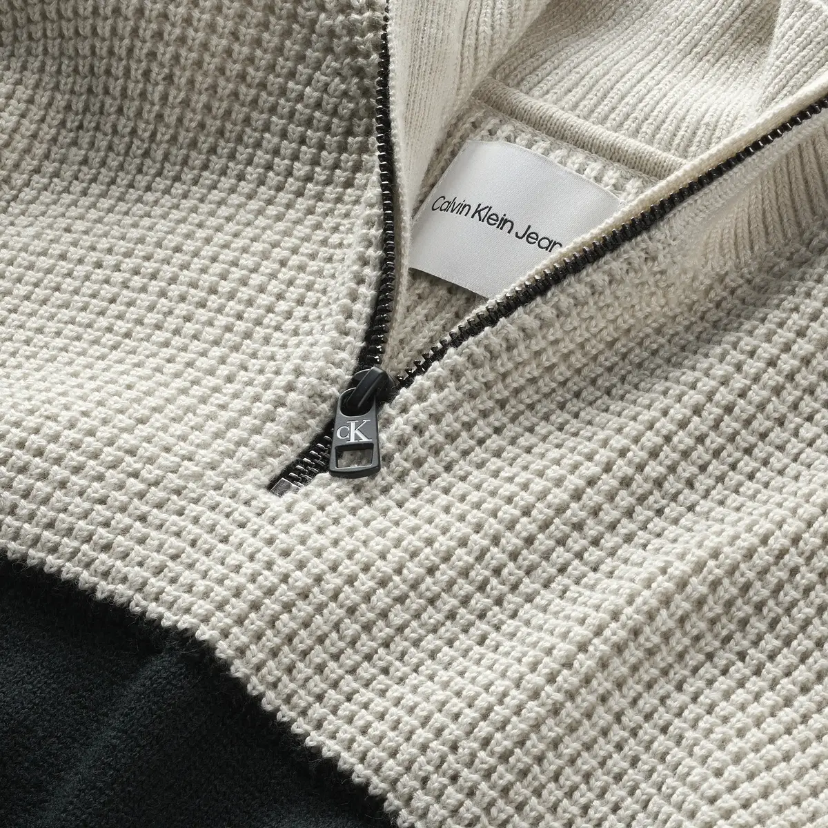 Calvin Klein CLR BLOCK ZIP UP SWE Erkek Krem Kazak