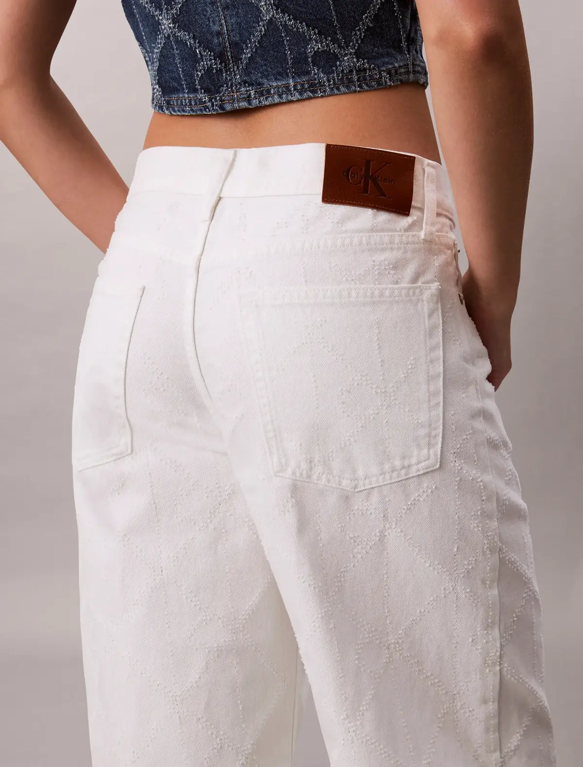 Calvin Klein LOW RISE BAGGY CK AR Beyaz Kadın Baggy Pantolon