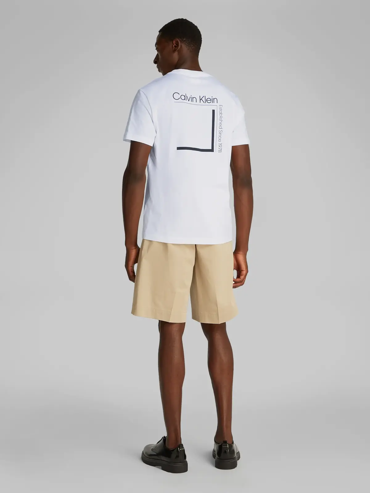 Calvin Klein CP-LINEAR BOX LOGO Beyaz Erkek Tişört
