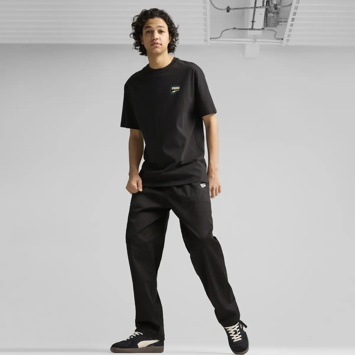 Puma DOWNTOWN Relaxed Graphic Tee Siyah Erkek T-Shirt