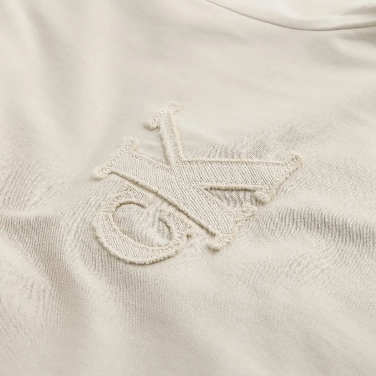 Calvin Klein CK APPLIQUE TEE, PDV Krem Erkek T-Shirt & Polo