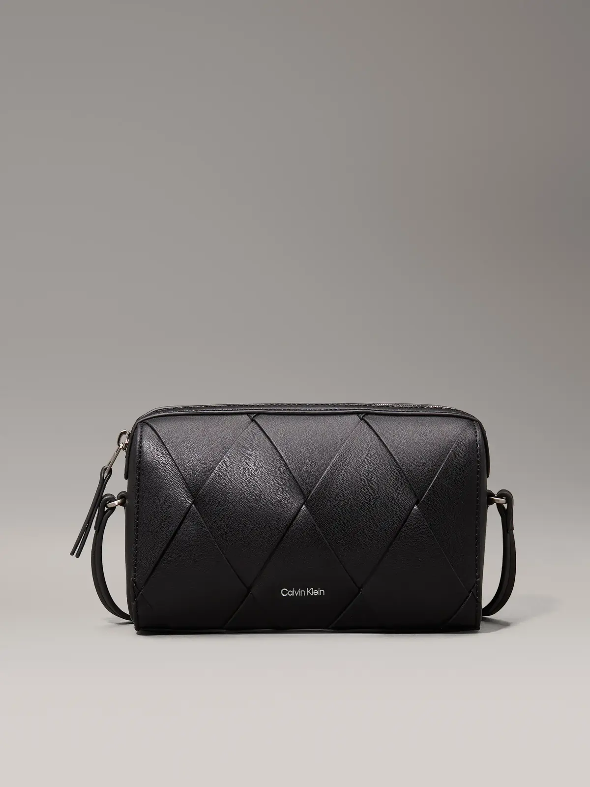 Calvin Klein CK WOVEN CAMERA BAG, BEH Siyah Kadın Çanta