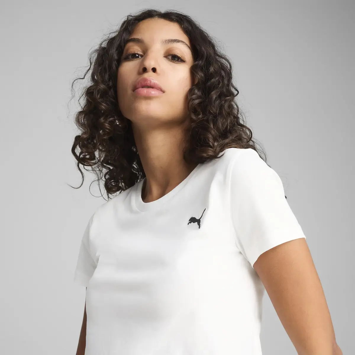 PUMA WARDROBE ESS Baby Tee Beyaz Kadın Crop