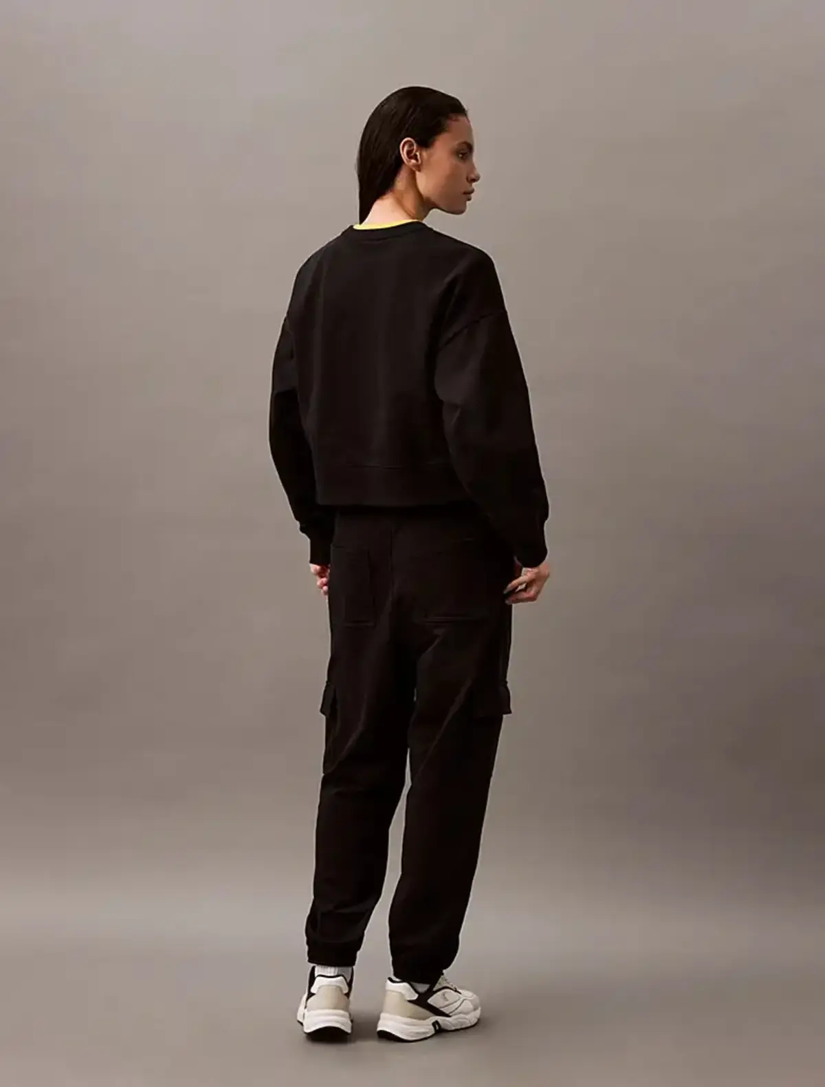 Calvin Klein LS ARCHIVE LOGO FRENCH TERRY RLX Siyah Kadın Sweatshirt