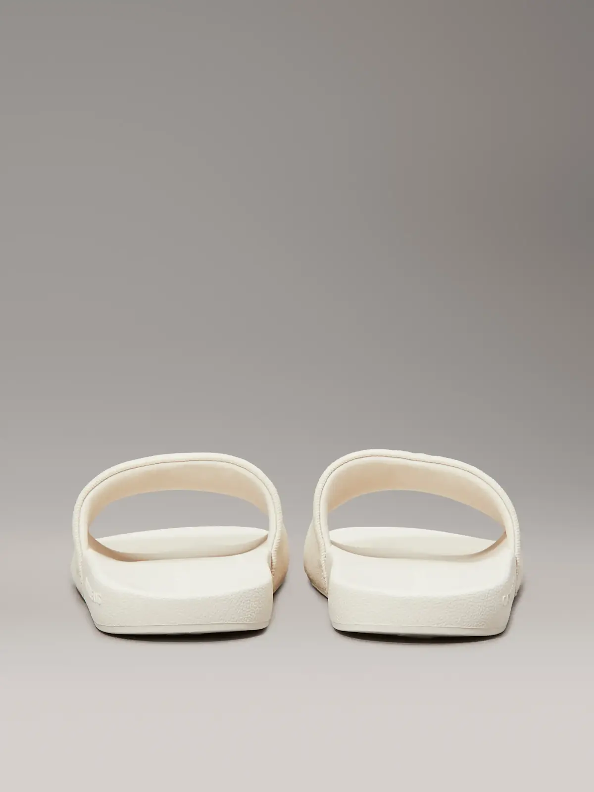 Calvin Klein SLIDE MONOGRAM HARDW, AEO Krem Kadın Terlik