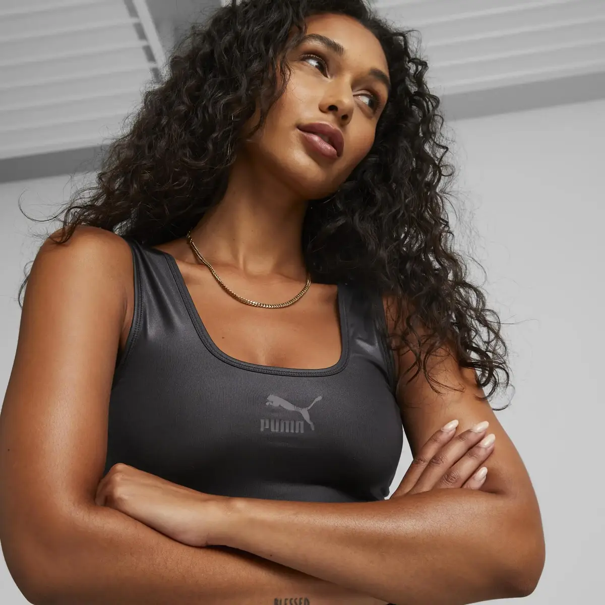 Puma T7 Shiny Cropped Top Parlak Siyah Kadın T-Shirt