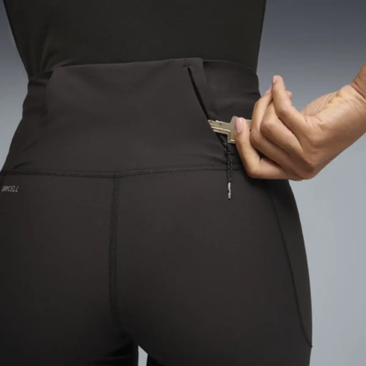 Puma W DREAMRUN 7" Short Tight Siyah Kadın Şort