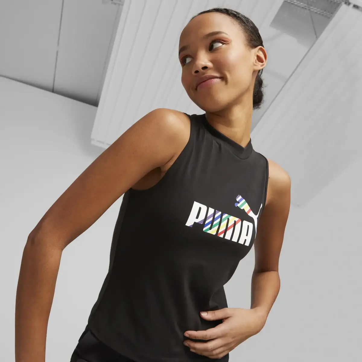 Puma Ess+ Love Is Love Tank Siyah Kadın T-shirt