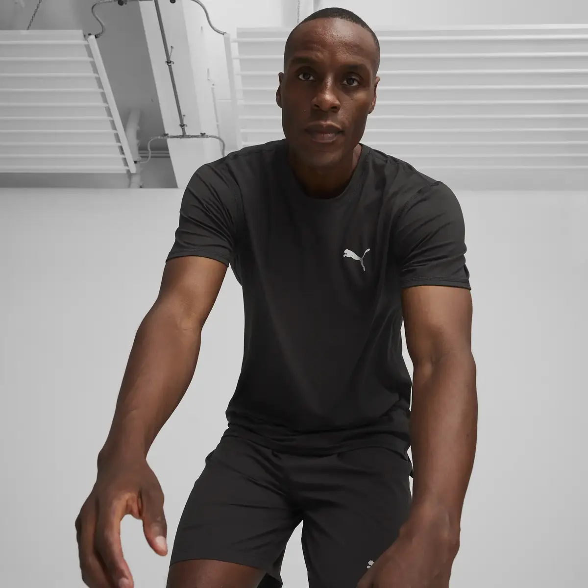 Puma RUN CLOUDSPUN SS TEE Siyah Erkek T-Shirt