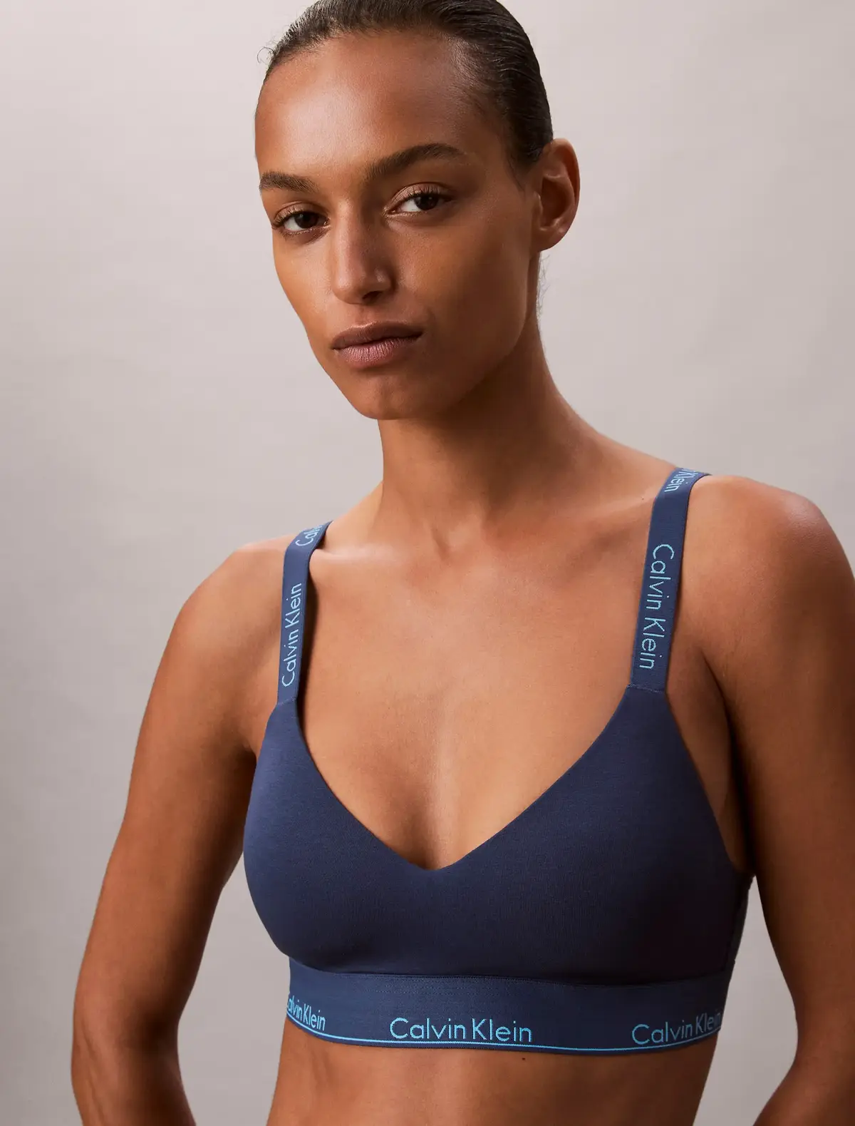 Calvin Klein LGHTLY LINED BRALETTE Mavi Kadın Bralet