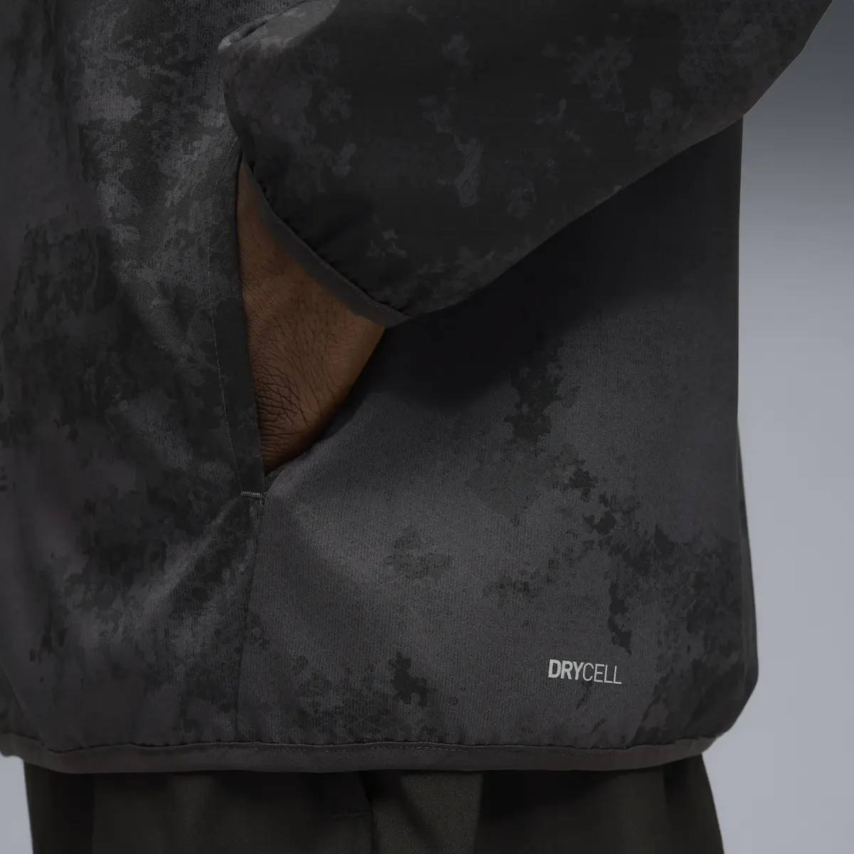 Puma M TAD ESS AOP Woven Jacket Siyah Erkek Fermuarlı Üst