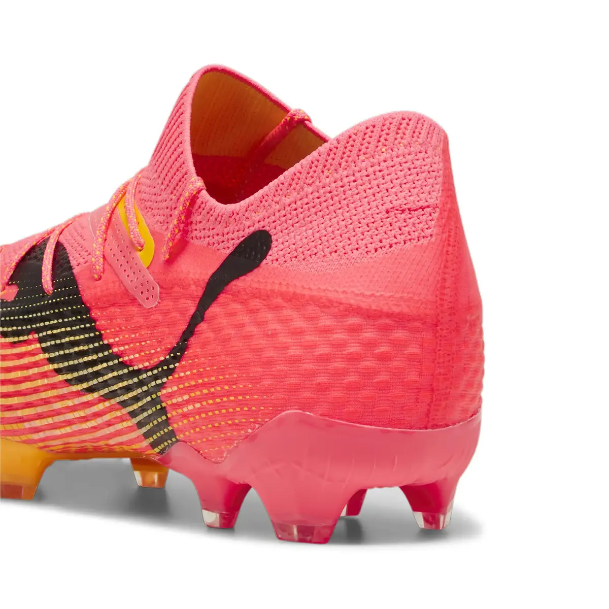 Puma FUTURE 7 ULTIMATE FG/AG Turuncu Erkek Krampon