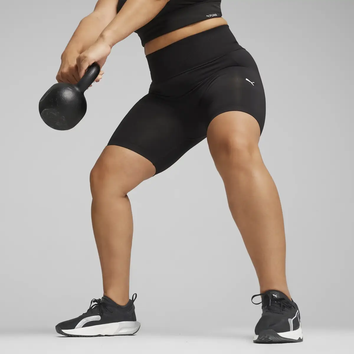 Puma SHAPELUXE SEAMLESS HW SHORT Siyah Kadın Şort