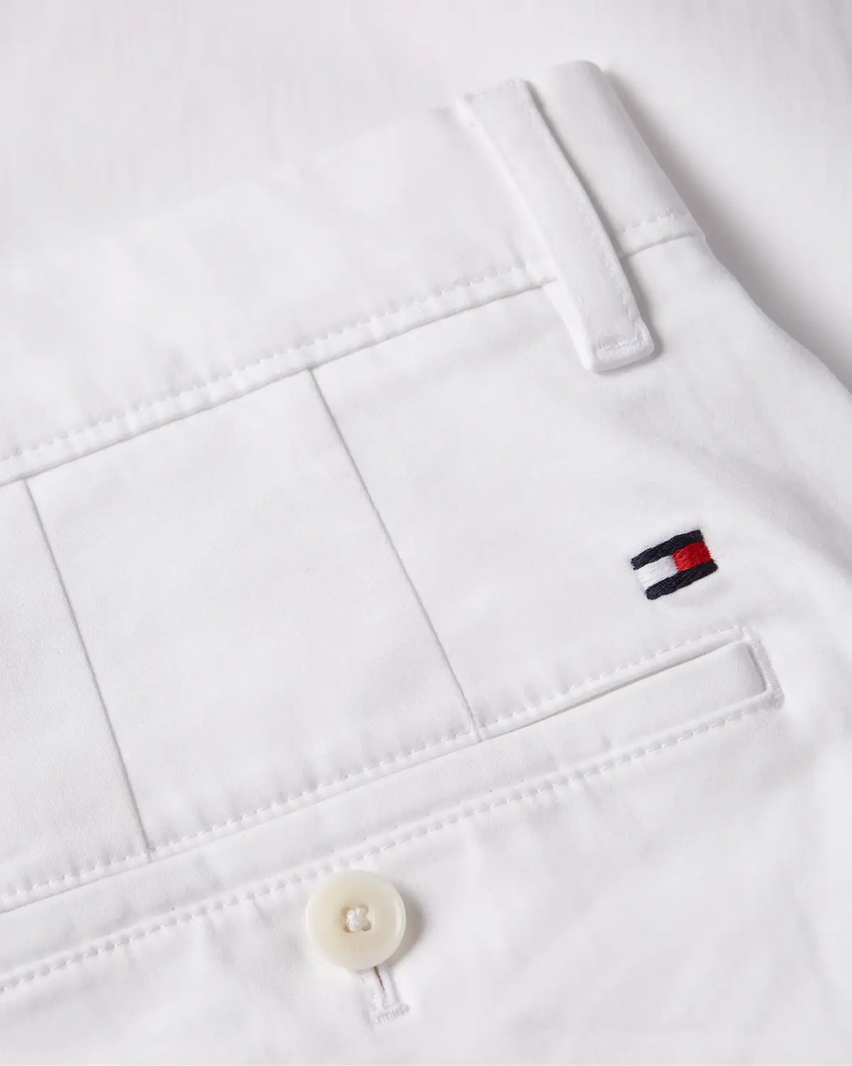 Tommy Hilfiger DENTON CHINO SATIN, YCF Beyaz Erkek Pantolon