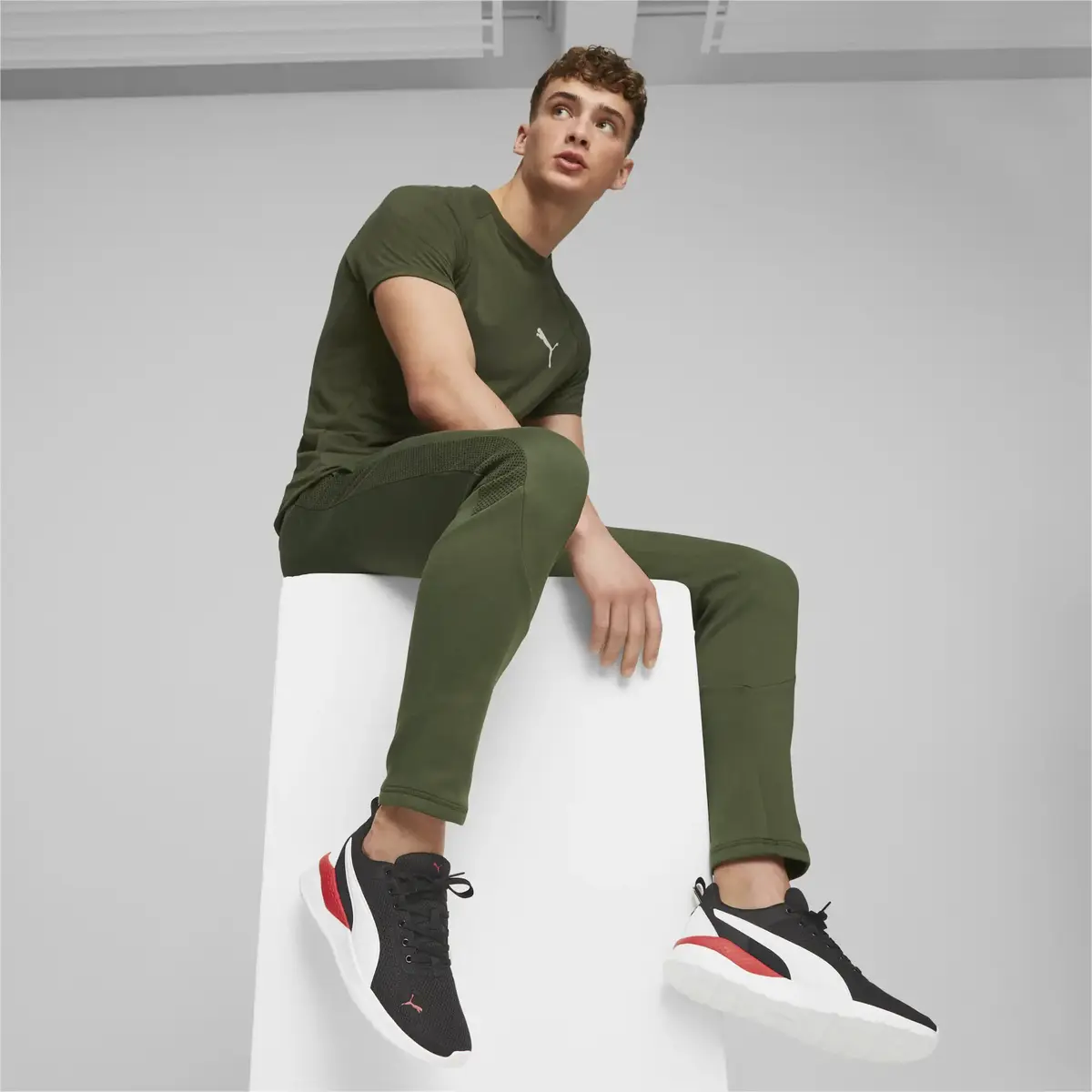 Puma Anzarun Lite Siyah Erkek Günlük Spor Ayakkabı