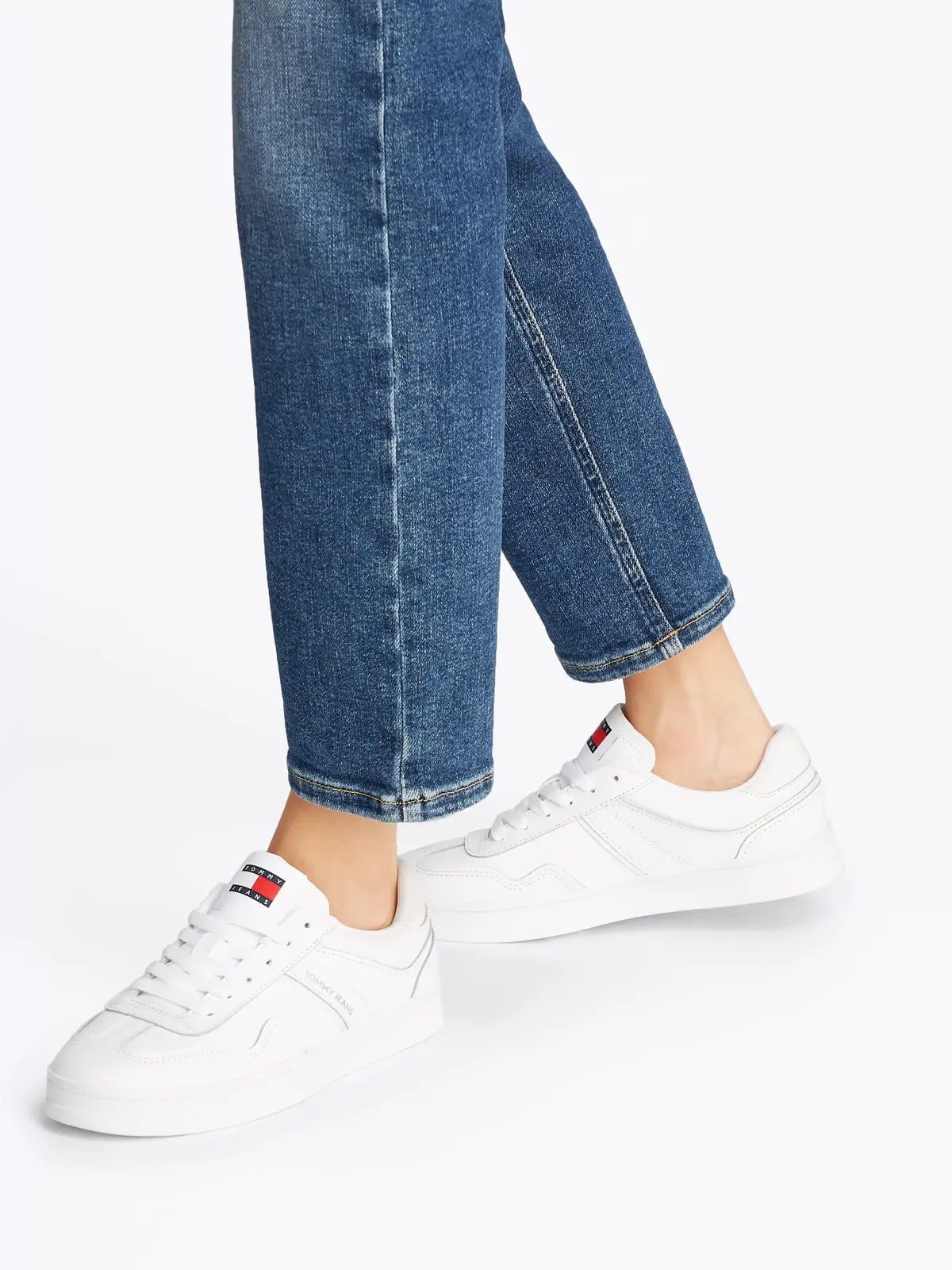 Tommy Hilfiger THE GREENWICH LEATHE Beyaz Kadın Spor Ayakkabı & Sneaker